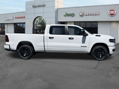 New 2026 RAM 1500 4x4 Crew Cab image 8