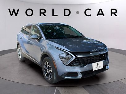 Certified 2025 Kia Sportage EX