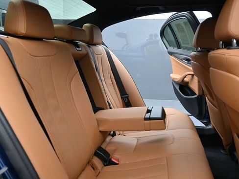 Used 2022 BMW 530i xDrive w/ Convenience Package image 15