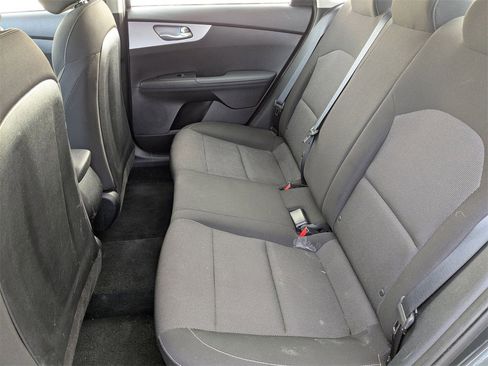 Used 2024 Kia Forte LXS image 27