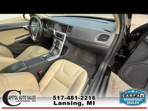Used 2017 Volvo S60 T5 Dynamic w/ Vision Package AWD/4WD image 19