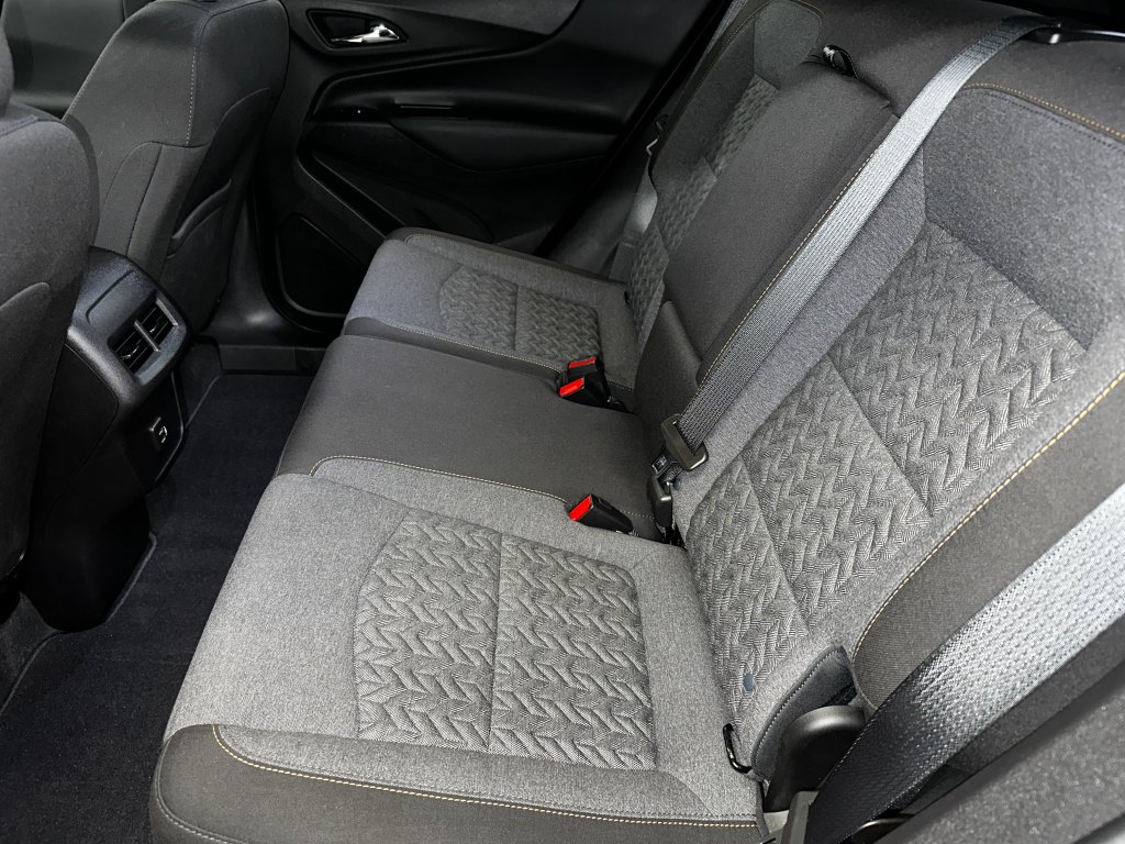 Used 2024 Chevrolet Equinox LT AWD/4WD image 19