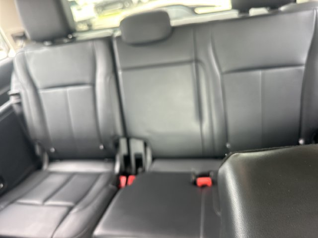 Used 2023 Ford Expedition XLT RWD image 16