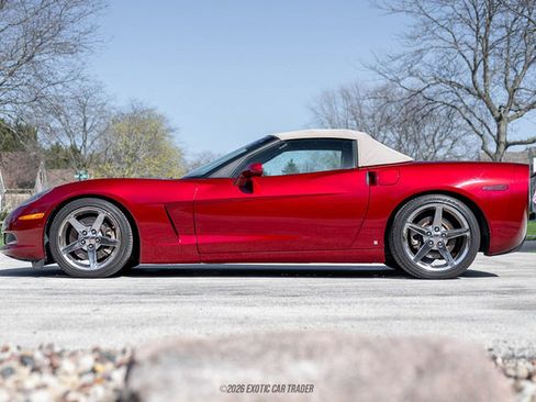 Used 2007 Chevrolet Corvette Convertible w/ Preferred Equipment Group RWD image 15