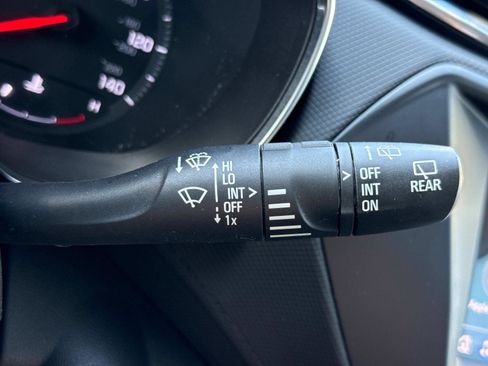 Used 2022 Chevrolet TrailBlazer LT image 10