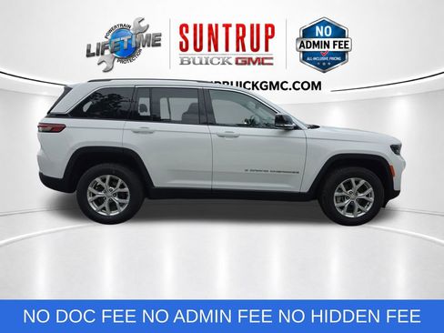 Used 2023 Jeep Grand Cherokee Limited AWD/4WD image 7