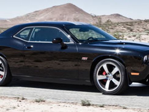 Used 2012 Dodge Challenger SRT8 w/ Premium Sound Group image 1