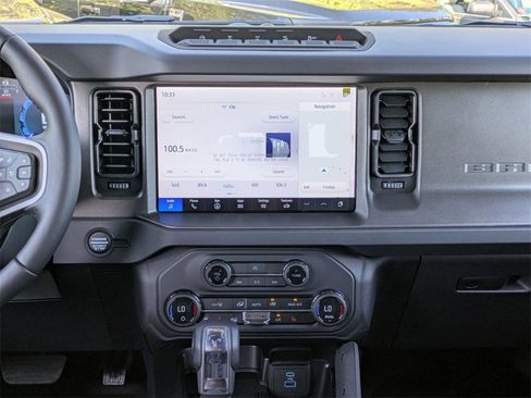 New 2025 Ford Bronco Badlands w/ Sasquatch Package image 38