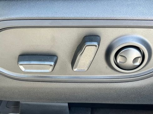 New 2025 Jeep Wagoneer S Limited AWD/4WD image 31