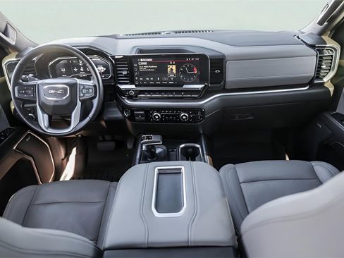 Used 2022 GMC Sierra 1500 SLT w/ SLT Convenience Package image 30