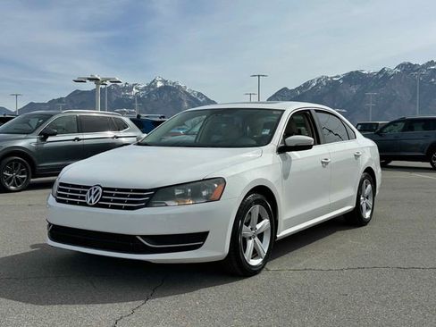 Used 2013 Volkswagen Passat TDI SE image 1