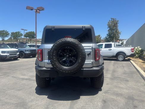 Used 2022 Ford Bronco Wildtrak image 6