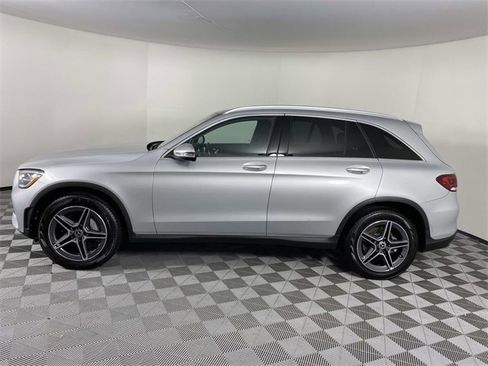 Used 2020 Mercedes-Benz GLC 300 4MATIC w/ AMG Line image 5