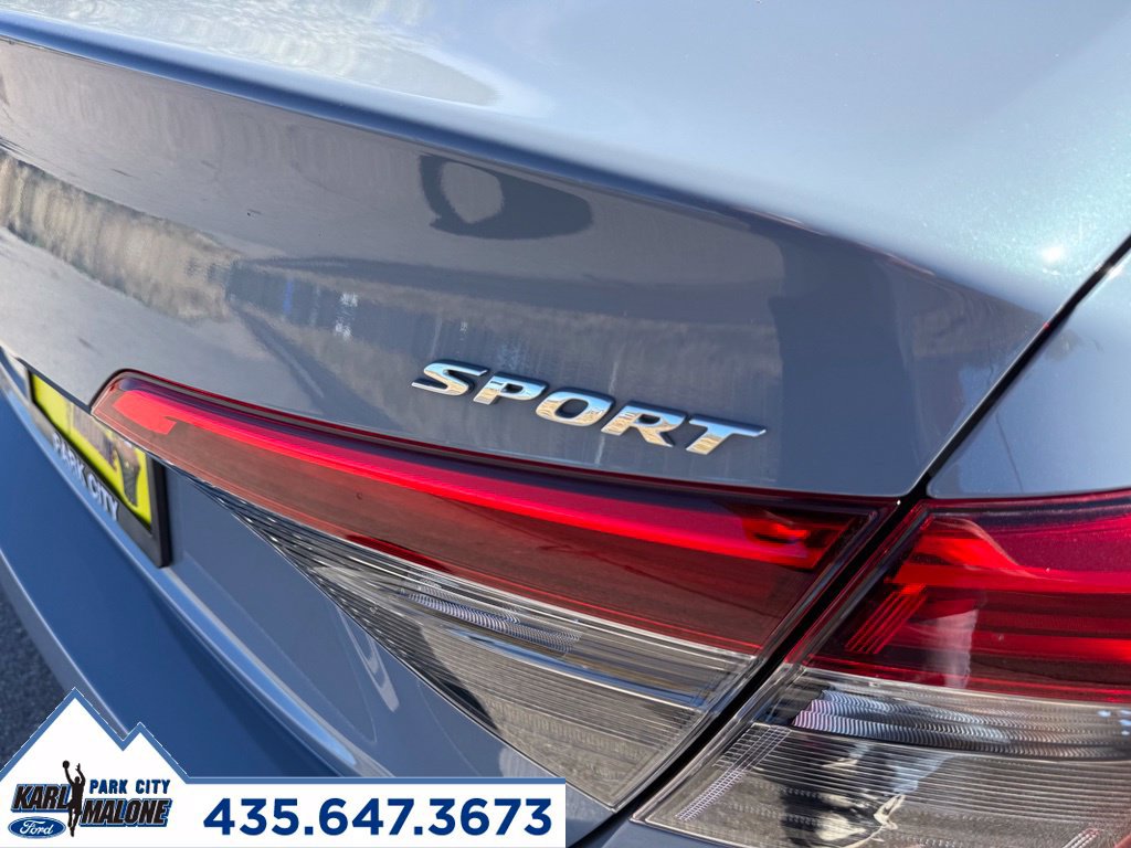 Used 2023 Honda Civic Sport image 10