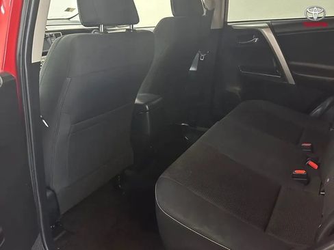 Used 2017 Toyota RAV4 XLE w/ Carpet Mat Package FWD image 15