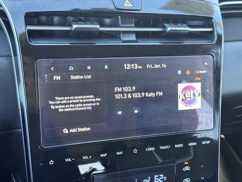 Used 2024 Hyundai Tucson Limited image 14