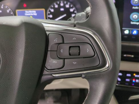 Used 2023 Buick Envision Preferred image 30