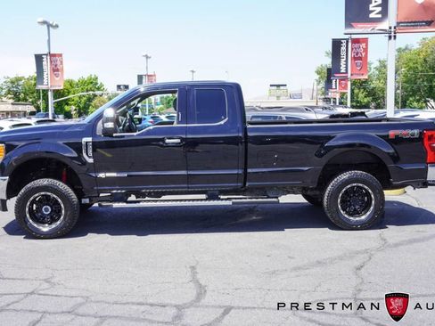 Used 2017 Ford F250 XLT w/ XLT Premium Package AWD/4WD image 25