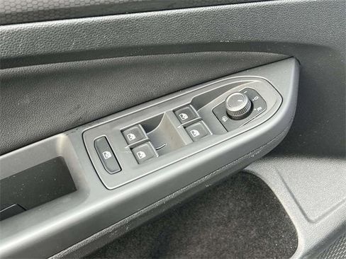 Certified 2023 Volkswagen GTI Autobahn image 16