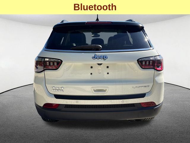 Used 2021 Jeep Compass Limited AWD/4WD image 11