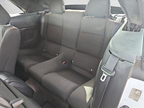 Used 2014 Ford Mustang Convertible image 23