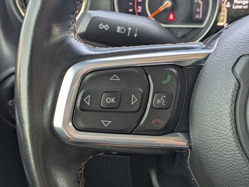 Used 2021 Jeep Gladiator Overland AWD/4WD image 36