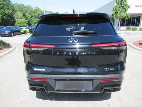 Used 2023 INFINITI QX60 Luxe FWD image 6