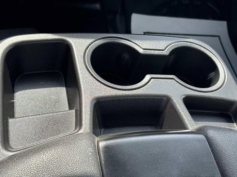 Used 2022 Chevrolet Silverado 1500 W/T RWD image 13