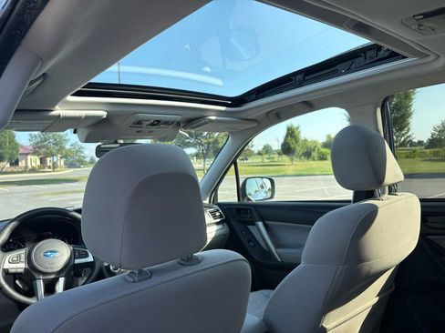 Used 2017 Subaru Forester 2.5i Premium image 17