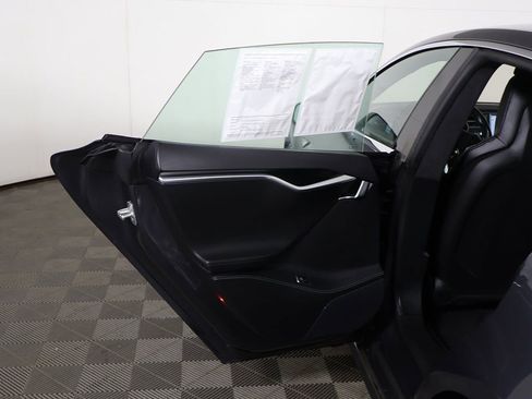 Used 2015 Tesla Model S 85D image 23