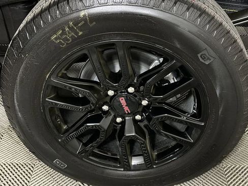 New 2026 GMC Sierra 1500 Elevation image 33