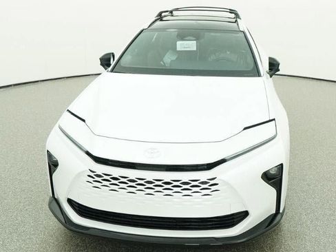 New 2026 Toyota Crown Signia image 15