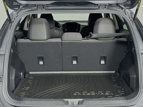 Used 2024 Subaru Crosstrek 2.0i Premium image 25