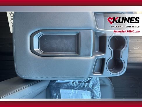 New 2025 GMC Sierra 3500 SLT image 34