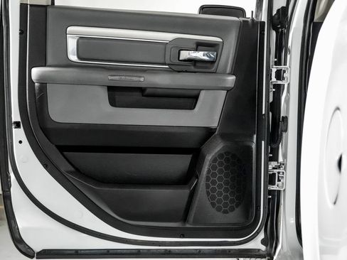 Used 2017 RAM 1500 Lone Star RWD image 36