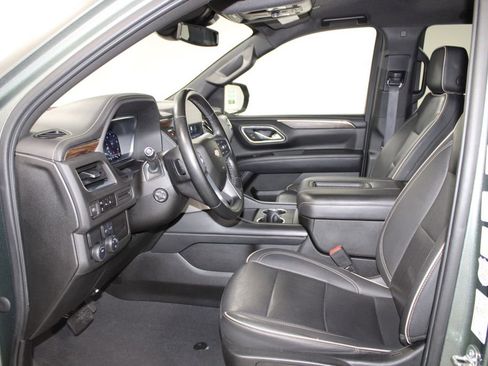 Used 2023 Chevrolet Tahoe Premier RWD image 22