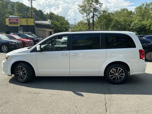 Used 2018 Dodge Grand Caravan GT FWD image 8