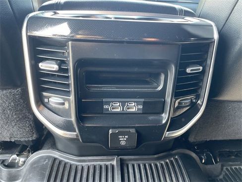 Used 2021 RAM 2500 Laramie w/ Night Edition image 21