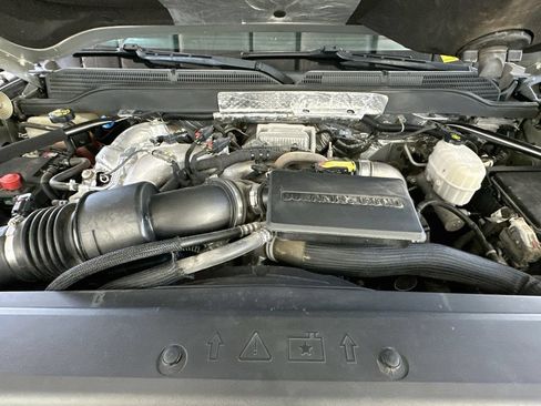 Used 2019 Chevrolet Silverado 3500 W/T w/ WT Convenience Package AWD/4WD image 29