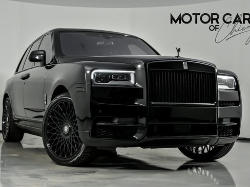 Used 2022 Rolls-Royce Cullinan w/ Dark Exterior Package image 1