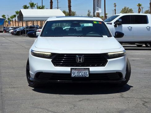 Used 2024 Honda Accord Sport image 2
