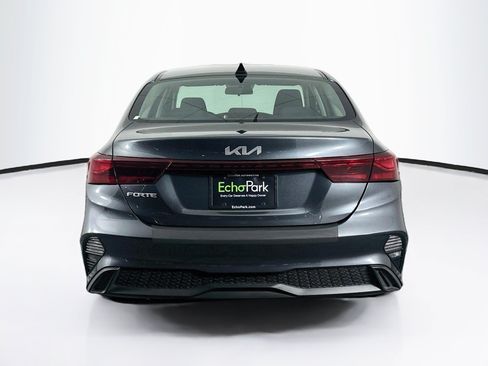 Used 2024 Kia Forte LXS FWD image 7