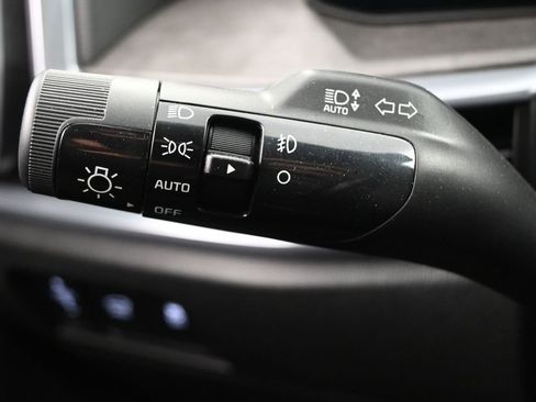 Used 2025 Kia Sorento SX image 13