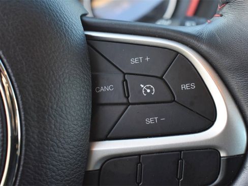 Used 2017 Jeep Compass Trailhawk w/ Leather Interior Group image 29