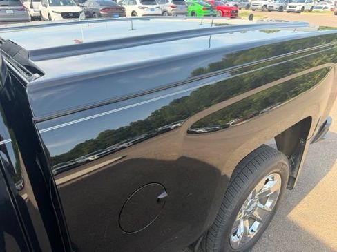 Used 2015 Chevrolet Silverado 1500 LTZ AWD/4WD image 22