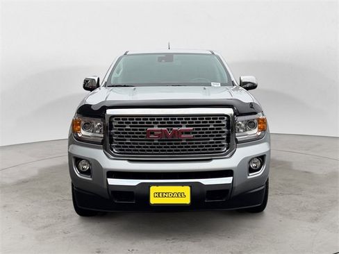 Used 2018 GMC Canyon Denali image 8