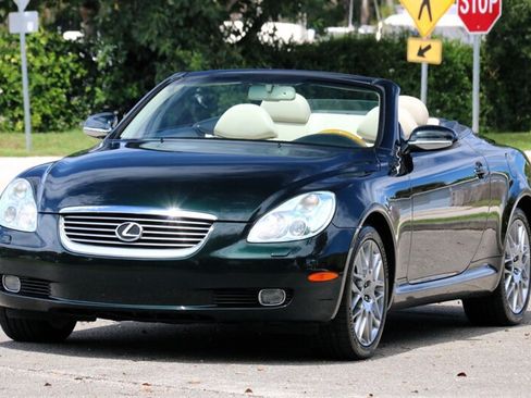 Used 2005 Lexus SC 430 Convertible RWD image 11