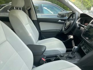 Used 2020 Volkswagen Tiguan SEL w/ 3rd Row Seat Package AWD/4WD video 2