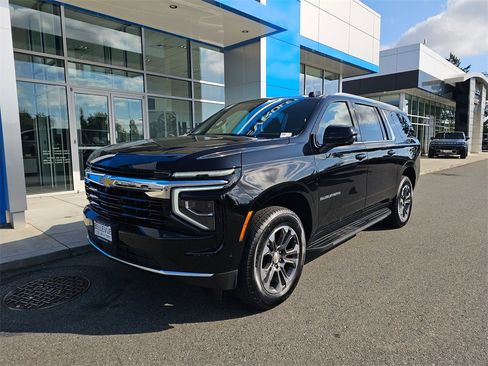 New 2025 Chevrolet Suburban LS w/ Max Trailering Package image 3