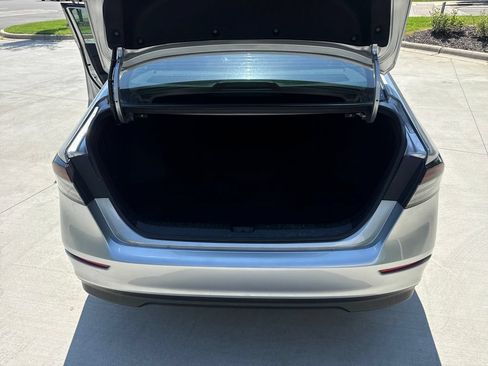 Certified 2025 Honda Accord SE image 32